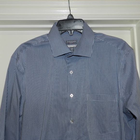 Van Heusen Flex Dress Shirt Ultra Wrinkle Free Regular Fit - Picture 3 of 8